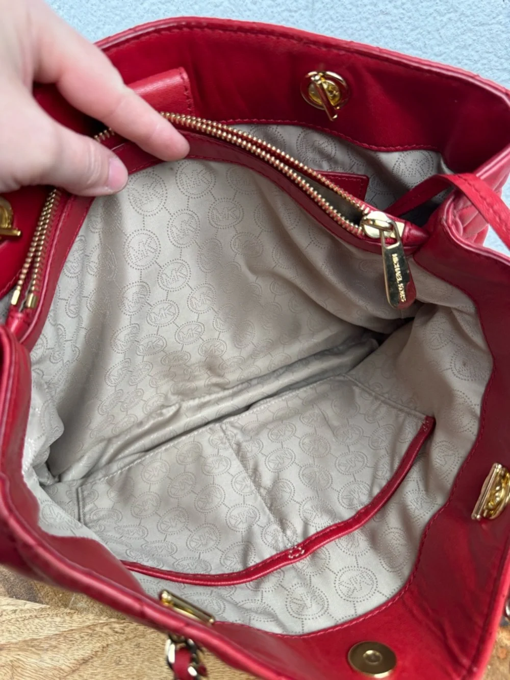 Michael Kors Red Leather Quilted Chain Shoulder Tote Bag Gold Hardware - Picture 12 of 16